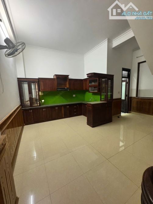 💥Nhà 2 Mê,TC 6*17,6m (thực tế dài hơn).,Đường Đào Tấn,Khu Trung Cao,nhiều lô xung quanh - 2