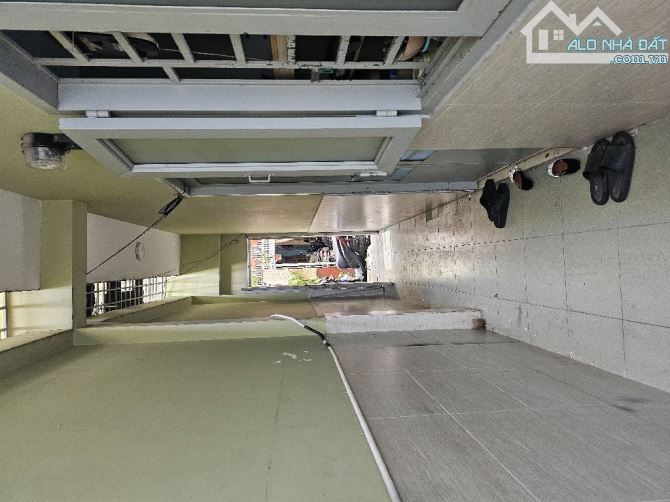 B.ÁN NH.À 2 TẦNG - 63M2- NGANG 7M - GIÁP KHU BÀU CÁT  - DÒNG TIỀN 10TR/THÁNG  - LẠC LONG Q - 2