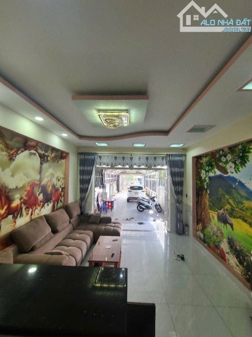 BÁN NHÀ ĐẸP 4 TẦNG KHU VIP  ĐƯỜNG LÀNG TĂNG PHÚ QUẬN 9, DTSD 177M2 GIÁ 7 TỶ 9 - 2