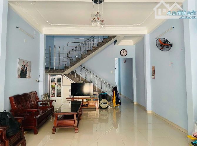 Bán Nhà 2 Tầng Mặt Tiền Đường Bàu Làng Trung Tâm Quận Thanh Khê - 2