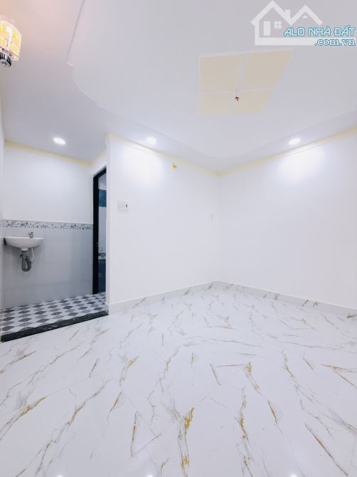 Bán Nhà Nguyễn Thị Kiểu - sát mặt tiền - Quận 12.  🔹(4,2*12) chỉ 3.78 tỷ🔹 Trệt,lửng,2pn, - 2