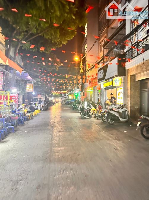 22 TỶ  🍀 DƯƠNG QUẢNG HÀM  ✅ 79m2 ✅ 4 TẦNG NGÕ THÔNG Ô TÔ TRÁNH KINH DOANH - 2