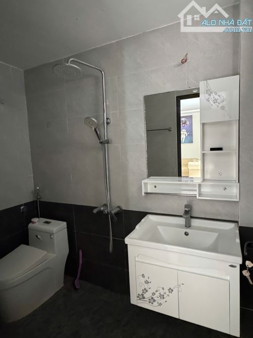Cho thuê nhà ngõ Đa Sỹ, Hà Cầu, Hà Đông. DT 45m x 5 tầng giá 14tr - 2
