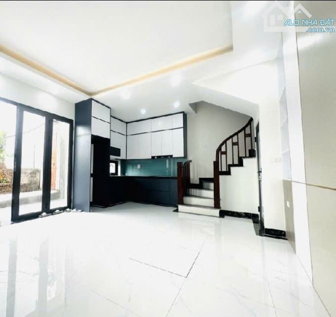 💥 PHỐ NGUYỄN VĂN LINH CỰC HIẾM - LÔ GÓC - NỞ HẬU - 6 TẦNG THANG MÁY - Ô TÔ TRÁNH 💥 🏡 NH - 2