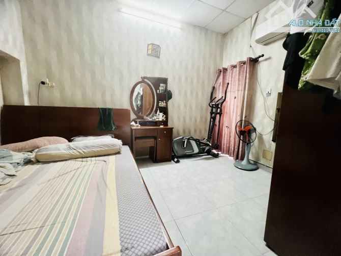 NC💥(NHÀ BÁN TÂN BÌNH) LẠC LONG QUÂN - 2 TẦNG - 39M2 - HẺM THÔNG - 5,8TỶ TL - 2