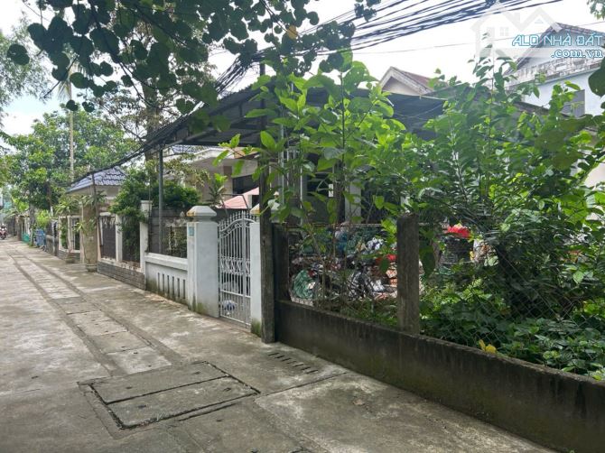 Làm việc với chính chủ!!! BÁN RẺ ĐẤT TRUNG TÂM PHÚ BÀI – VỊ TRÍ ĐẸP - 2