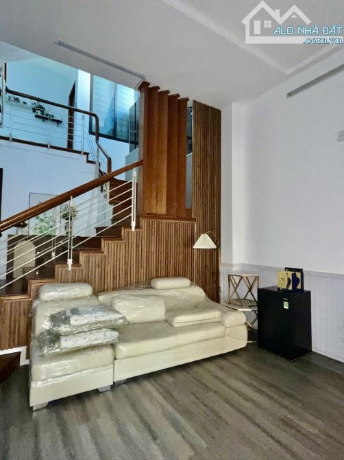 Bán nhà 3 tầng đẹp đường Bùi Kỷ ngay ĐH ngoại ngữ bệnh viện Vinmec giá tốt nhất khu vực - 25