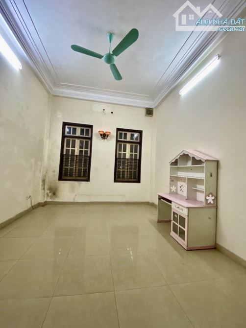 Bán nhà phố Lãng Yên - Đầm trấu - Phân lô - Ô tô đỗ cửa - Nhỉnh 10 tỷ. - 3