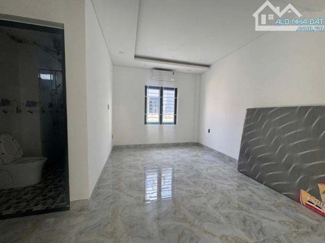 Nhà 3 tầng mặt tiền Mỹ An, gần sông, gần cầu Tuyên Sơn - 3