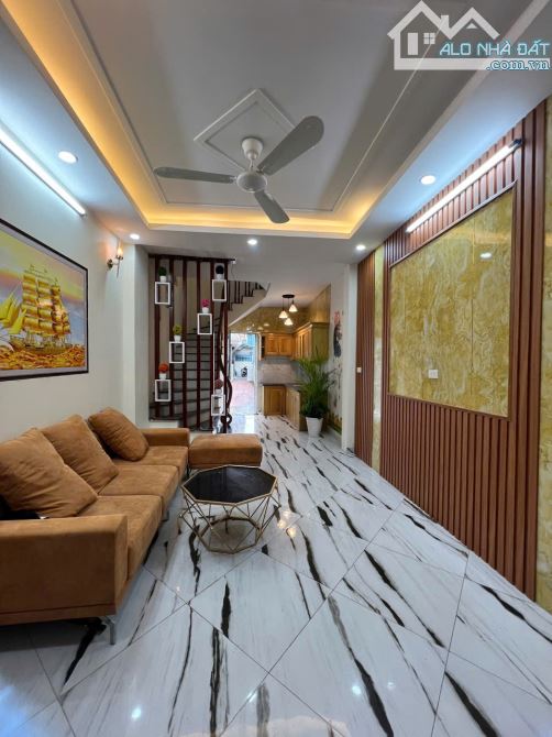Chính chủ gửi bán căn nhà tổ 14 Yên Nghĩa, oto qua nhà, giá chỉ 4,6 tỷ - 3
