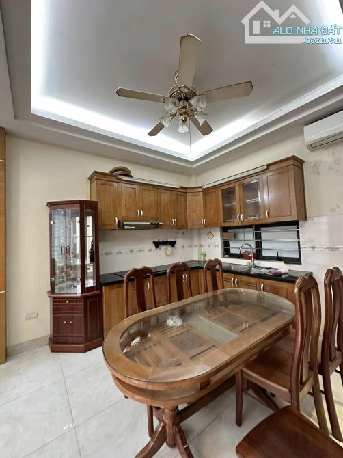 Bán nhà Đội Cấn, ô tô vào nhà, 50m, 5 tầng, nhỉnh 17 tỷ - 3