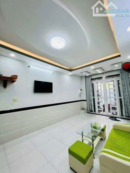 Bán nhà Nguyễn Thái Sơn, Gò Vấp. Giá: 2 tỷ 450tr, DT: 63m, sổ hồng riêng, nhà mới có nthất - 3