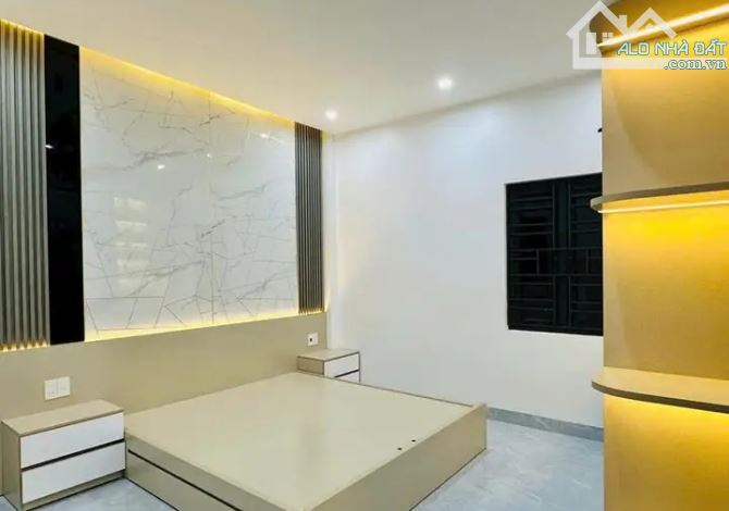 NHÀ ĐẸP- PHÂN LÔ-NGUYỄN KHUYẾN -VĂN QUÁN- HÀ ĐÔNG 38M2 GI,Á 7,55 TỶ Ô TÔ ĐỖ CỬA - 3