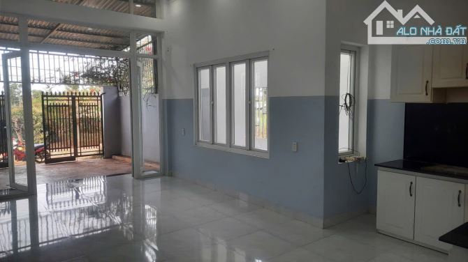 NHÀ ĐẸP THÔN 8 CƯ BUA CHỈ 1090TR ĐỂ AN CƯ - 3