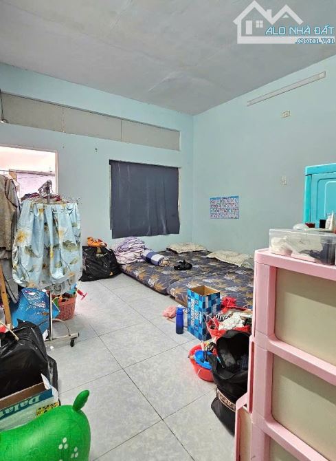 Nhà rộng ô tô đậu cửa, cạnh Chung cư Sơn Kỳ, 3.5 tỷ - 3