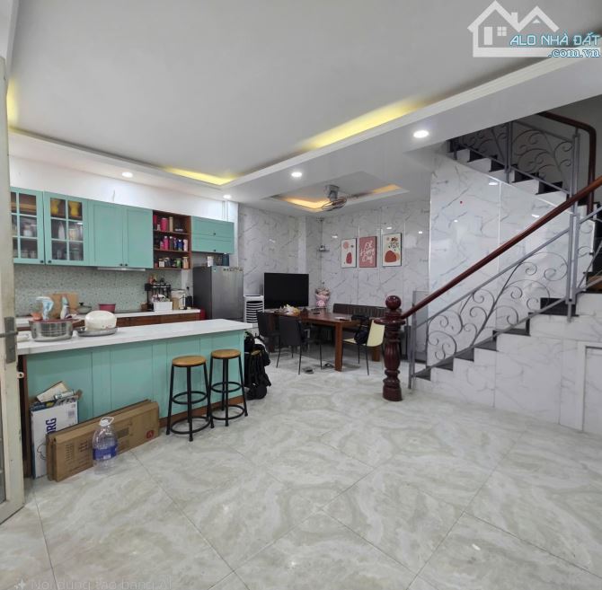 ❤🏡 4 TẦNG NGANG 6M -NGUYỄN TRỌNG TUYỂN -P1-TÂN BÌNH -42M2-CHỈ 6,8TỶ-CÒN MỚI Ở NGAY.   👉 - 3