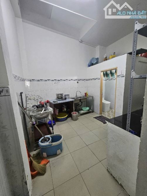 HIẾM CHDV KHU VIP BÀU CÁT - 70M2 - 3 TẦNG BTCT - THU 35TR/TH - GIÁ HƠN 7 TỶ - 3