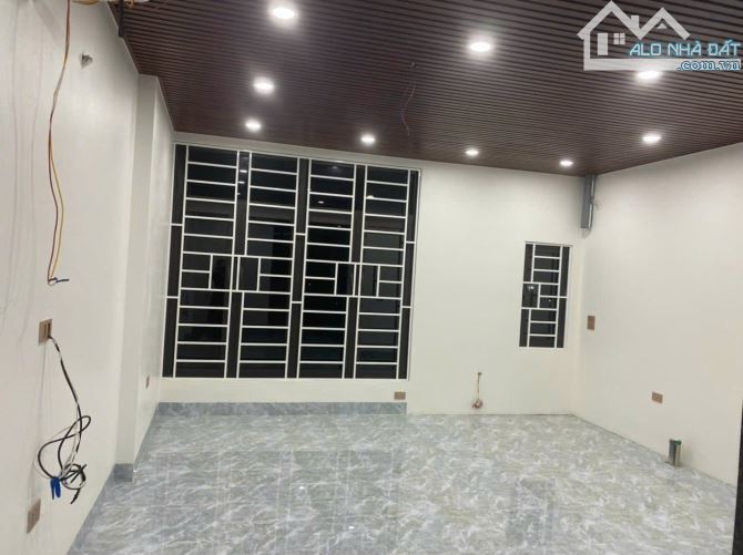 💥💥💥Chủ gửi bán căn nhà 5 tầng,2 mặt tiền  ngay đường Trịnh Kiểm cách đại lô Võ Nguyên G - 3
