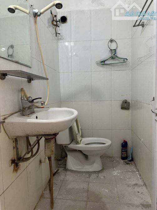 Bán nhà Phùng Khoang Lô góc 36m, 6 tầng, 11 phòng: 8.5 tỷ - 1
