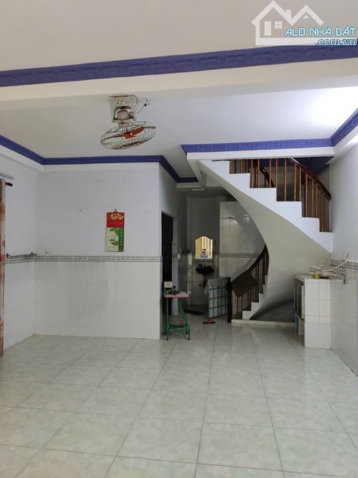 NHÀ HXT –TRỊNH ĐÌNH TRỌNG –  NGANG HIẾM 5M  – 60M2 - GIÁ NHỈNH 6 TỶ - 3