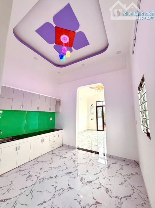 Nhà 100m2 4*25 SHR mặt tiền đường Tập Đoàn 8 Mỹ Lộc Cần Giuộc xe hơi vivu - 3