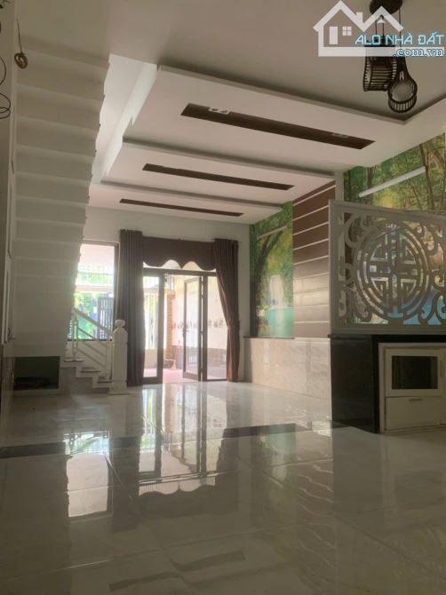 🔥 SẬP HẦM – NHÀ 2 TẦNG VÀO Ở LUÔN MT THANH TỊNH - KỀ LÔ GÓC. 🏠 100m² (5x20) 💰GIÁ CHỈ CÒ - 3