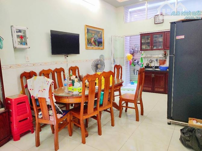 HẺM XE HƠI RA VÔ THOẢI MÁI NGUYỄN XÍ 70M2 NHÀ 4 TẦNG 4PN CHỈ hơn 12🧄 - 3