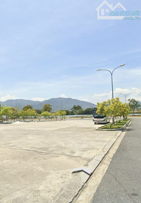 Tđc Hòn Rớ giáp trường Chính Trị- gần Đảo Hoa Sen - 3