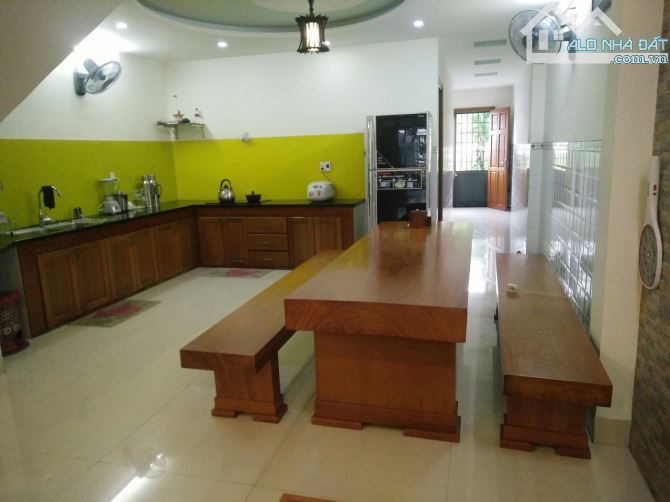 Bán nhà 3 tầng (3 mê) Bùi Xương Trạch, Khuê Trung - full nội thất gỗ - 125m2, Giá 7.25 tỉ - 3