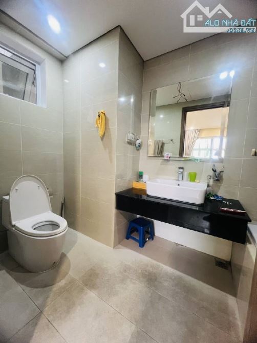 Căn hộ khu đô thị 3 ngủ  đầy đủ nội thất khách chỉ sách vali vào ở luôn - 3