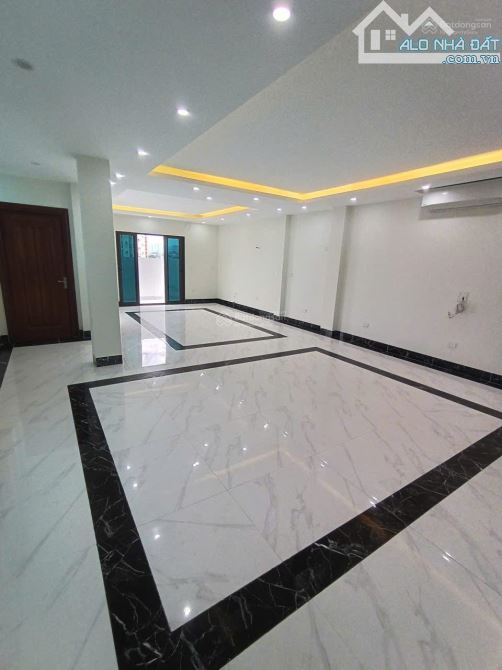 Cho thuê Tòa nhà Chiến Thắng - Văn Quán. DT 90m2, 7 tầng Lô góc, thang máy, ĐH âm trần - 3
