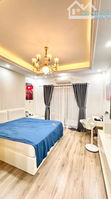 VÀI BƯỚC CHÂN RA HỒ TÂY-NGÕ THÔNG-CỰC GẦN Ô TÔ-FULL NỘI THẤT TIỀN TỶ XỊN SÒ - 3