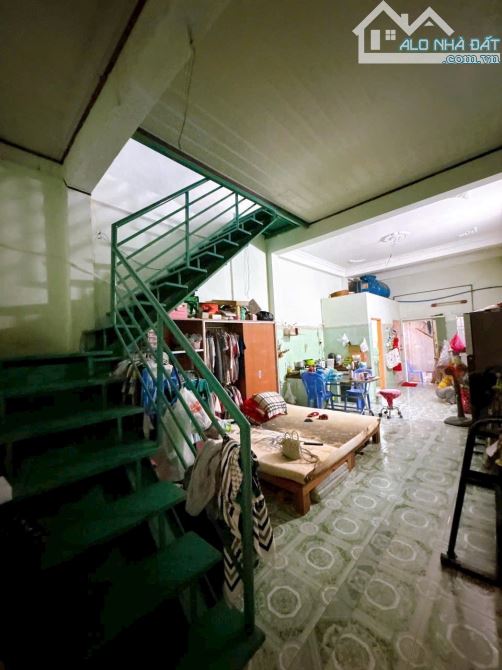 🏡 BÁN NHÀ CẤP 4 CÓ GÁC – GẦN ĐƯỜNG VÕ THỊ SÁU, P. TRẤN BIÊN - Diện tích: 4 x 18 = 72m² - 3