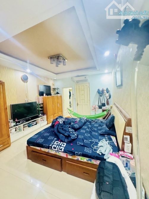 SIÊU PHẨM NHÀ NGUYỄN SƠN – 5 TẦNG – 6PN – FULL NỘI THẤT – GIÁ MỀM 9.X TỶ - 3
