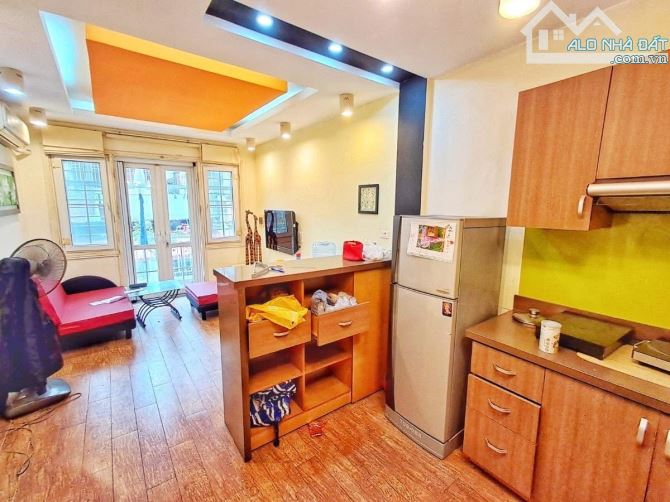 Phân Lô - Ô Tô - Vị Trí Vàng - Trần Phú - Ba Đình - Dt:64m2/4tầng*28tỷ - 3