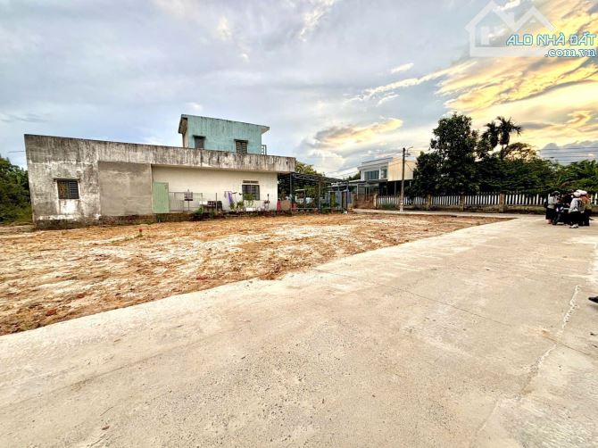 Bán lô góc 2 mặt tiền Ngang 7m5 Đường 7m nằm gần Trung Tâm Hành Chính Huyện Hoà Vang. 1tyx - 3