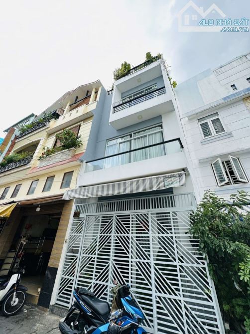 HXH Tránh, Lê Văn Duyệt, Bình Thạnh - 33m2 - 4 tầng - hơn 100m2 ra mặt tiền - 5.x tỷ - 3