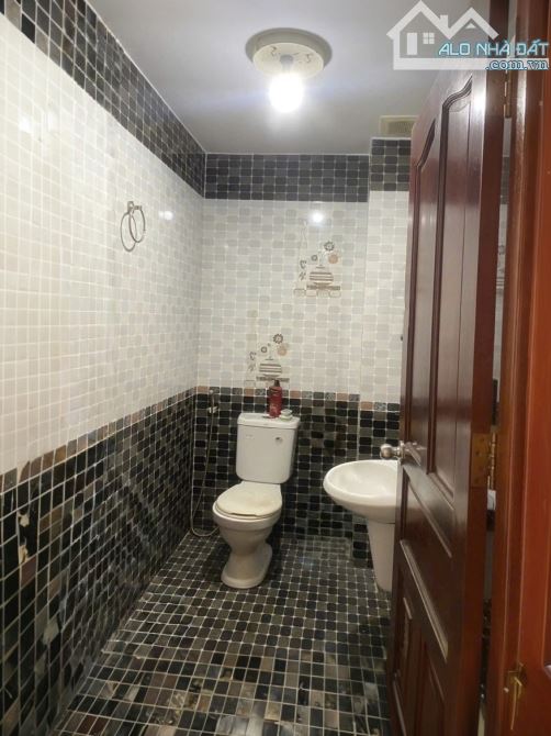 Nhà 4 Tầng Gò Xoài - Bình Tân - Giá Chỉ 5.75Tỷ TL - 3
