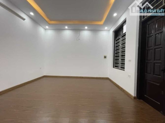 Bán Nhà Hoàng Mai 42m2 xây mới 4 tầng,4 phòng ngủ,sổ đỏ riêng giá 6 tỷ. - 3