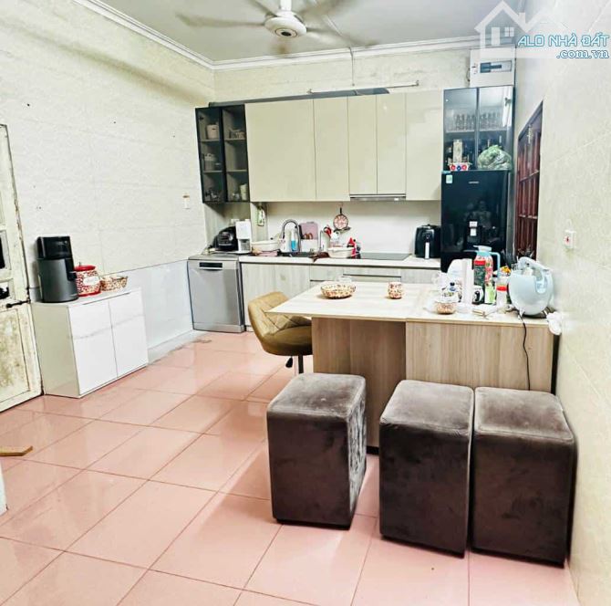 Chủ nhà cần bán căn Phố Trần Cung, địa chỉ mới sẽ là Phường Cầu Giấy - 3
