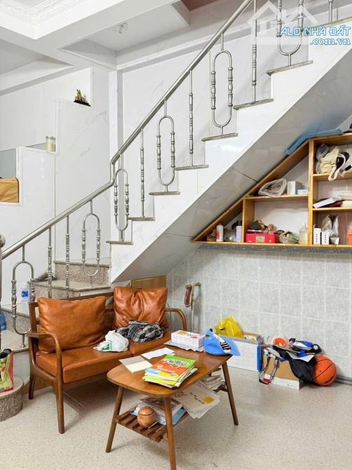 Bán nhà mặt tiền 1 trệt 1 lầu Bùi Hũu Nghĩa - 3
