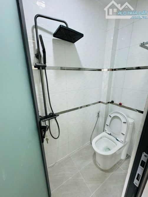 BÁN CHDV 7 PHÒNG FULL NỘI THẤT – THU NHẬP ỔN ĐỊNH 38TR/THÁNG – LẠC LONG QUÂN Q11 - 3