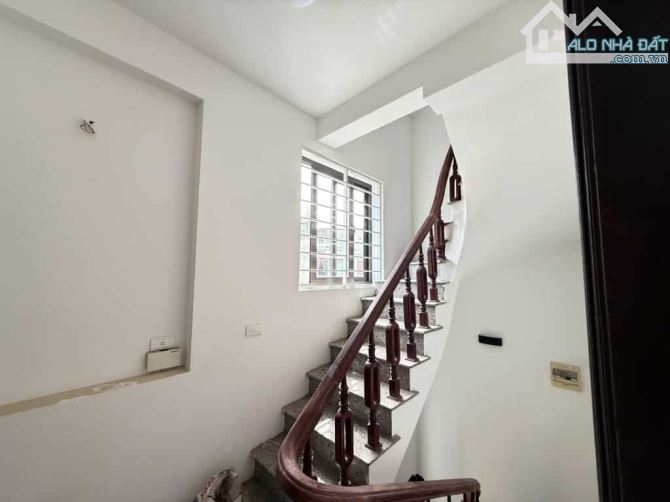 Cực hiếm. Chính chủ cần bán lô góc 2 thoáng vĩnh viễn Phố Trần Cung - 3