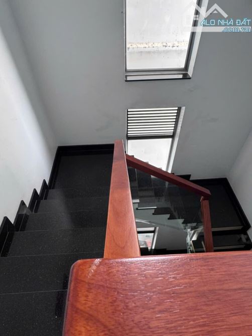Bán nhà HXH 15,8 tỷ, 74m2 (  5 x 17m ), 5 tầng đường Lê Minh Xuân, P.7, Tân Bình giá tốt - 3