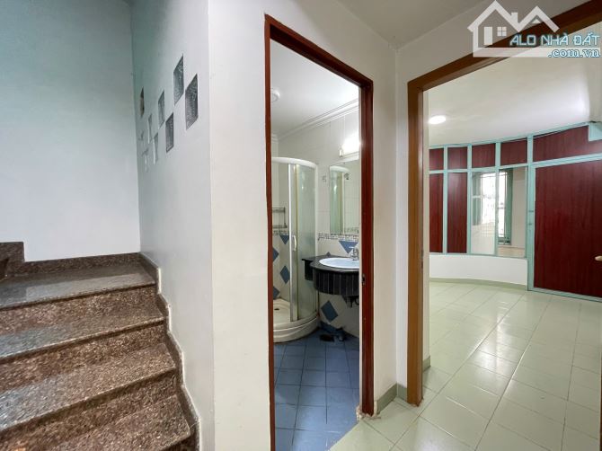 hẻm xe hơi đường lý chính thắng, quận 3, 40m2, 4 tầng, 8,9 tỷ thương lượng - 3