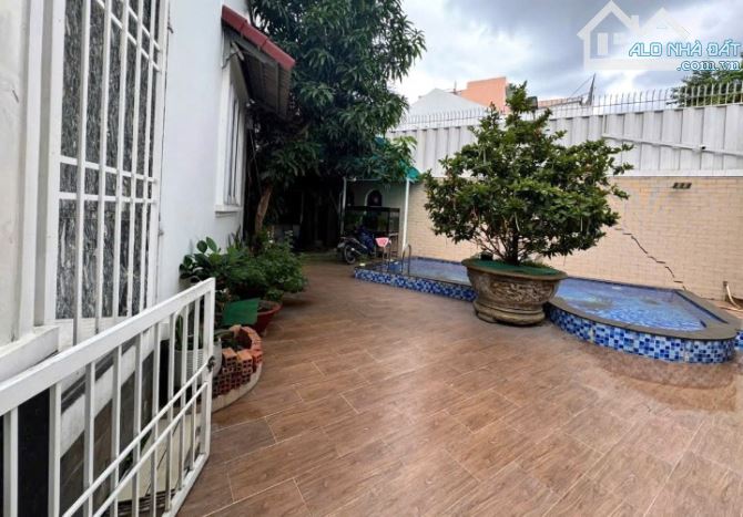 Bán biệt thự Mặt Tiền đường số 10 KDC Ấp5 phong phú B/C, ngay bến xe Q8 - 3