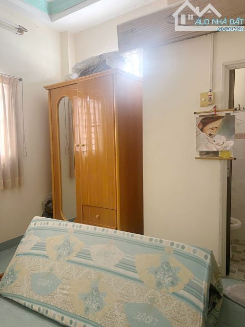 Nhà 3 tầng hẻm thẳng đường Ba Đình P.Chánh Hưng. Giá: 3.7 tỷ TL - 3