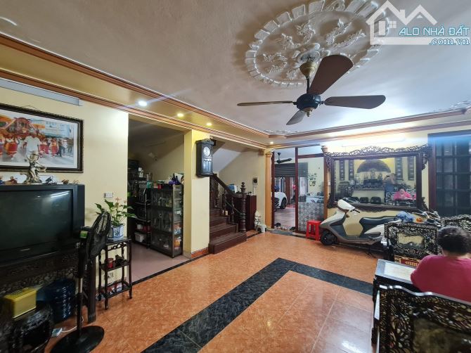 Giảm Mạnh Bán Nhà Biệt Thự Dân Xây Lô Góc Phố Xã Đàn Vỉa Hè Ô Tô Tránh DT 161M 5T Giá 55Tỷ - 3