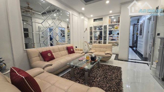 BIỆT THỰ ĐẲNG CẤP PHỐ VIP, PHÂN LÔ HOÀNG NHƯ TIẾP 105M, 5T, MT8M, THANG MÁY, Ô TÔ TRÁNH. - 3