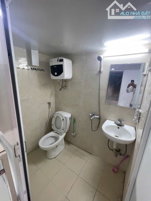 Bán căn CCMN Hồ Tùng Mậu 3 ngủ full nội thất bếp rộng, thoáng đẹp 80m2 giá 2tỷ8 - 3